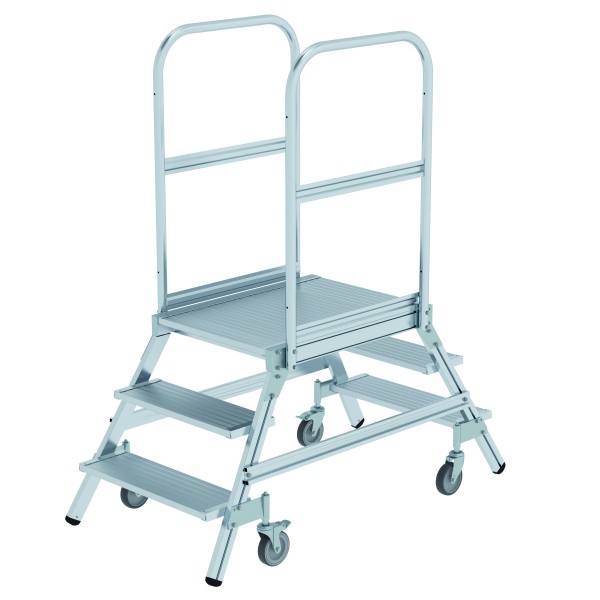 Podesttreppe beidseitig begehbar
